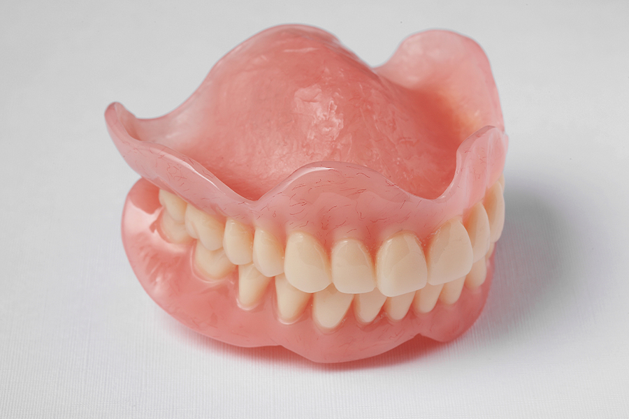 入れ歯の装着